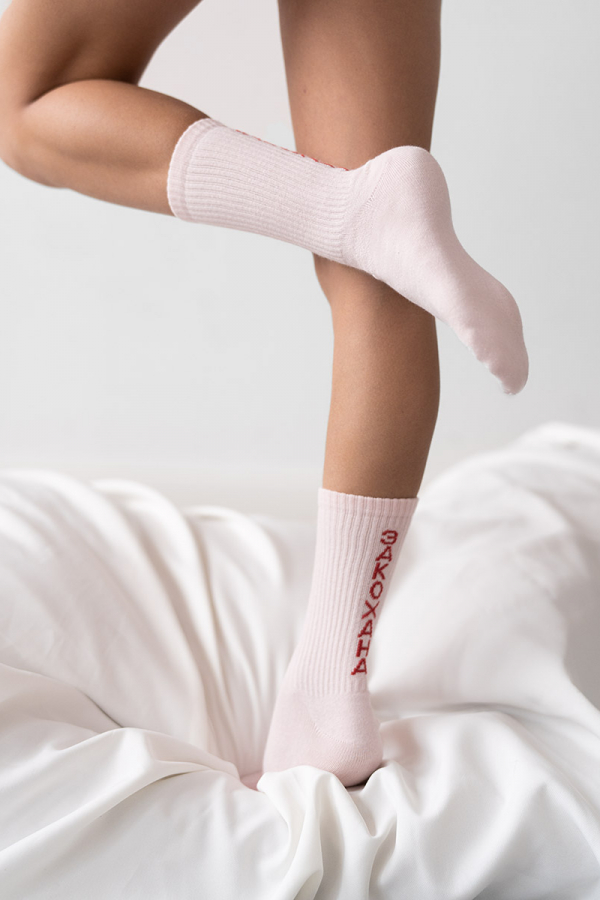 Шкарпетки рожевого кольору з принтом 