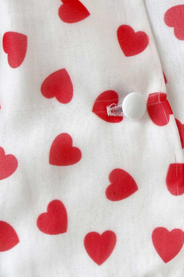 Сукня міні біла в червоні серця 1