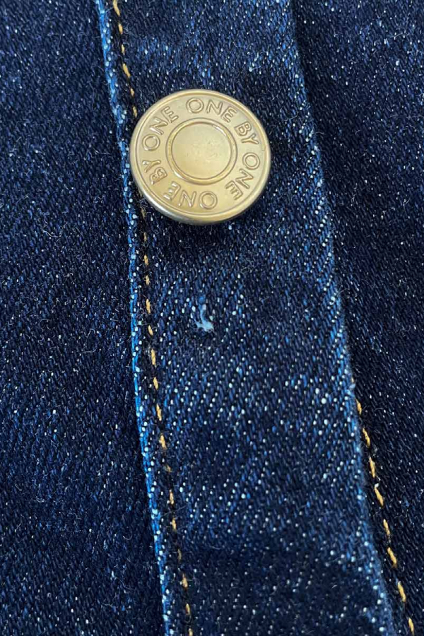 Сорочка джинсова силуетна темно-синього кольору 1