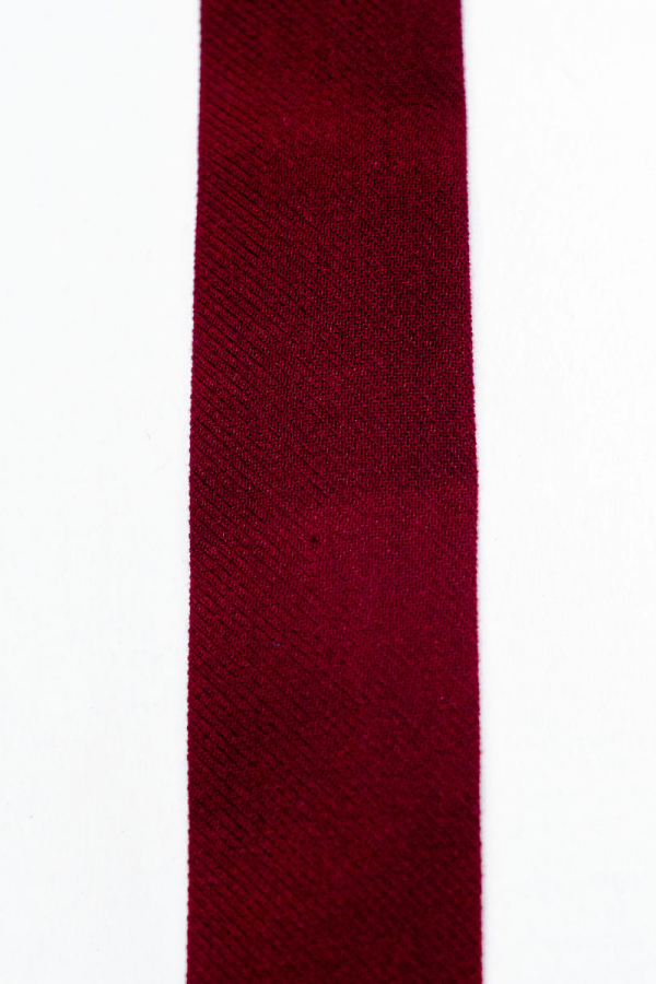 Краватка бордова від костюма 1