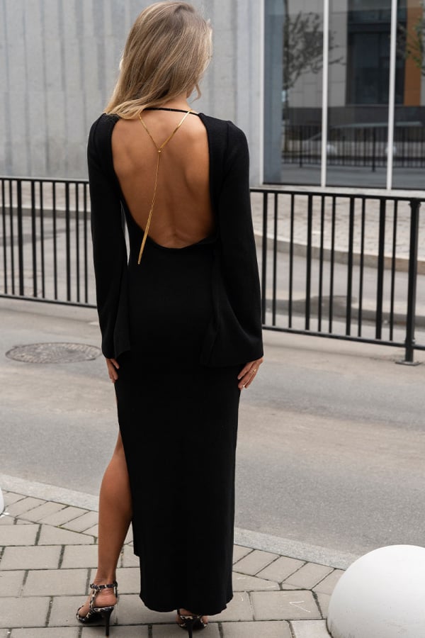 Сукня міді трикотажна чорного кольору з відкритою спиною 1