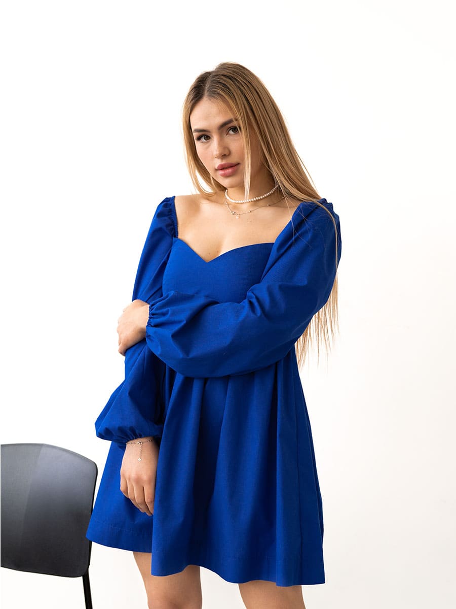Сукня міні з фігурним вирізом синього кольору 3