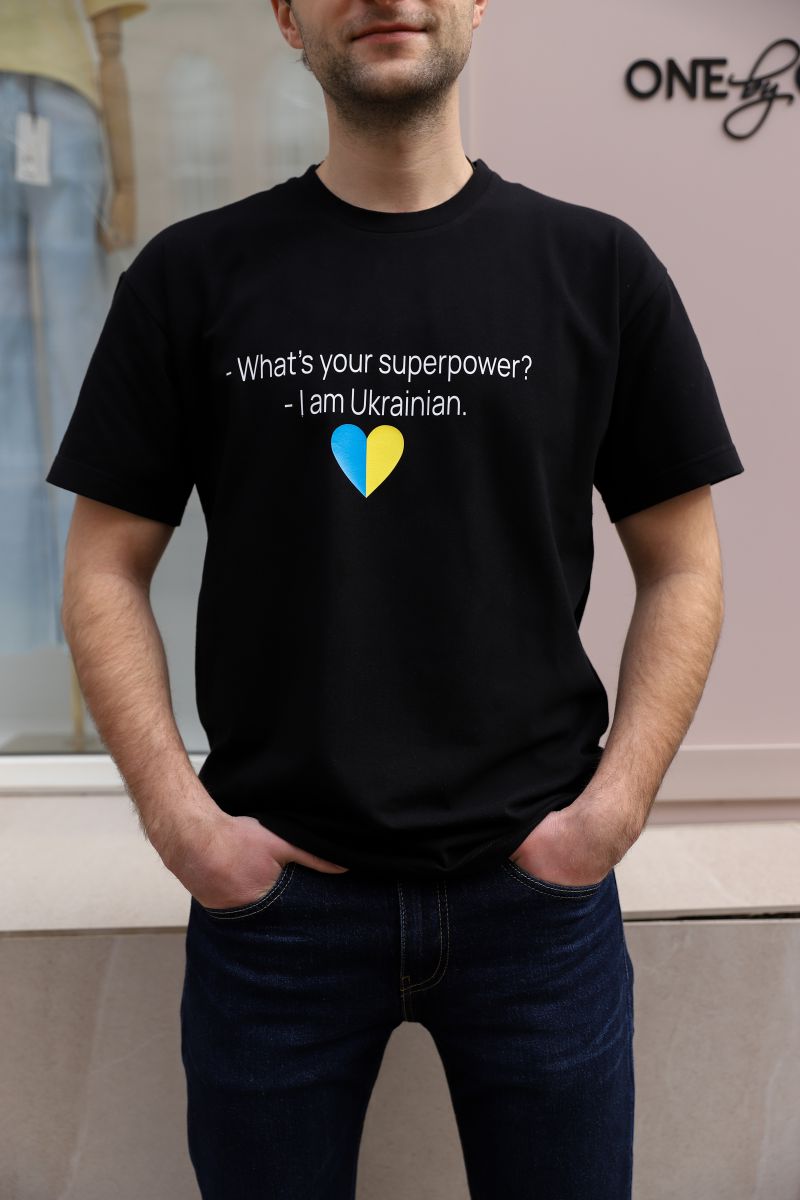 Чоловіча футболка чорного кольору Superpower 2