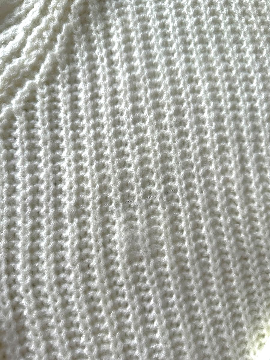 Сукня в'язана білого кольору з коміром 2