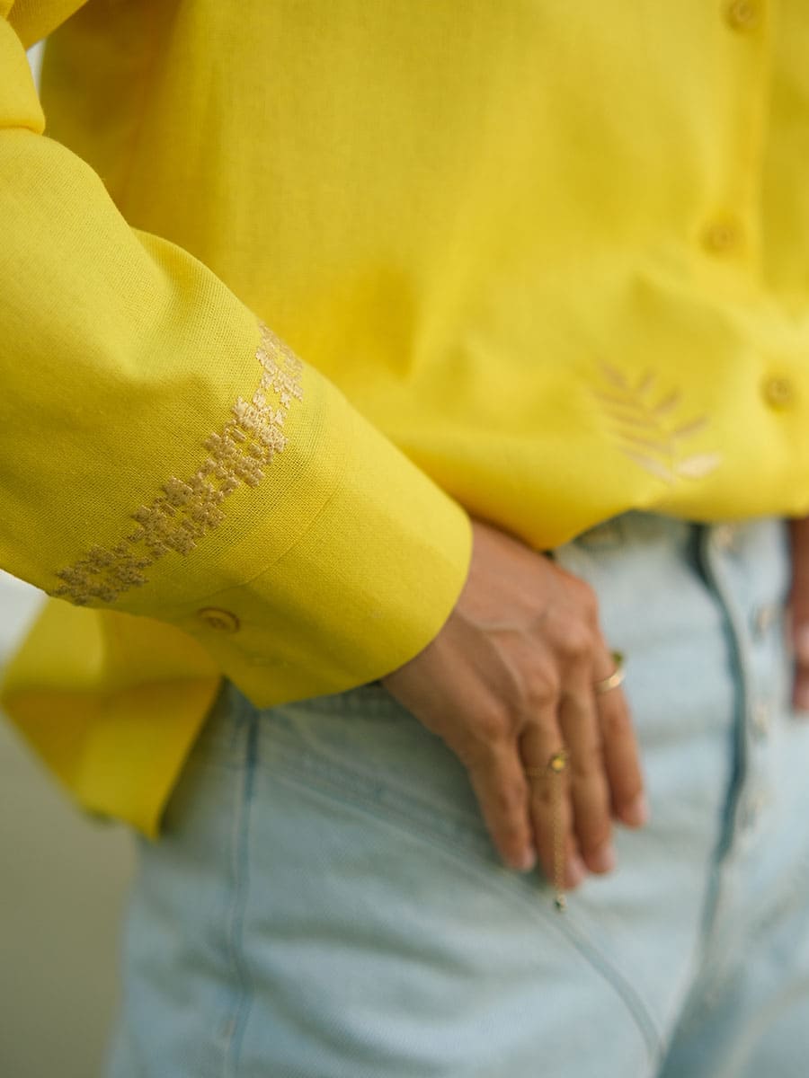 Сорочка лляна жовтого кольору з вишивкою 5