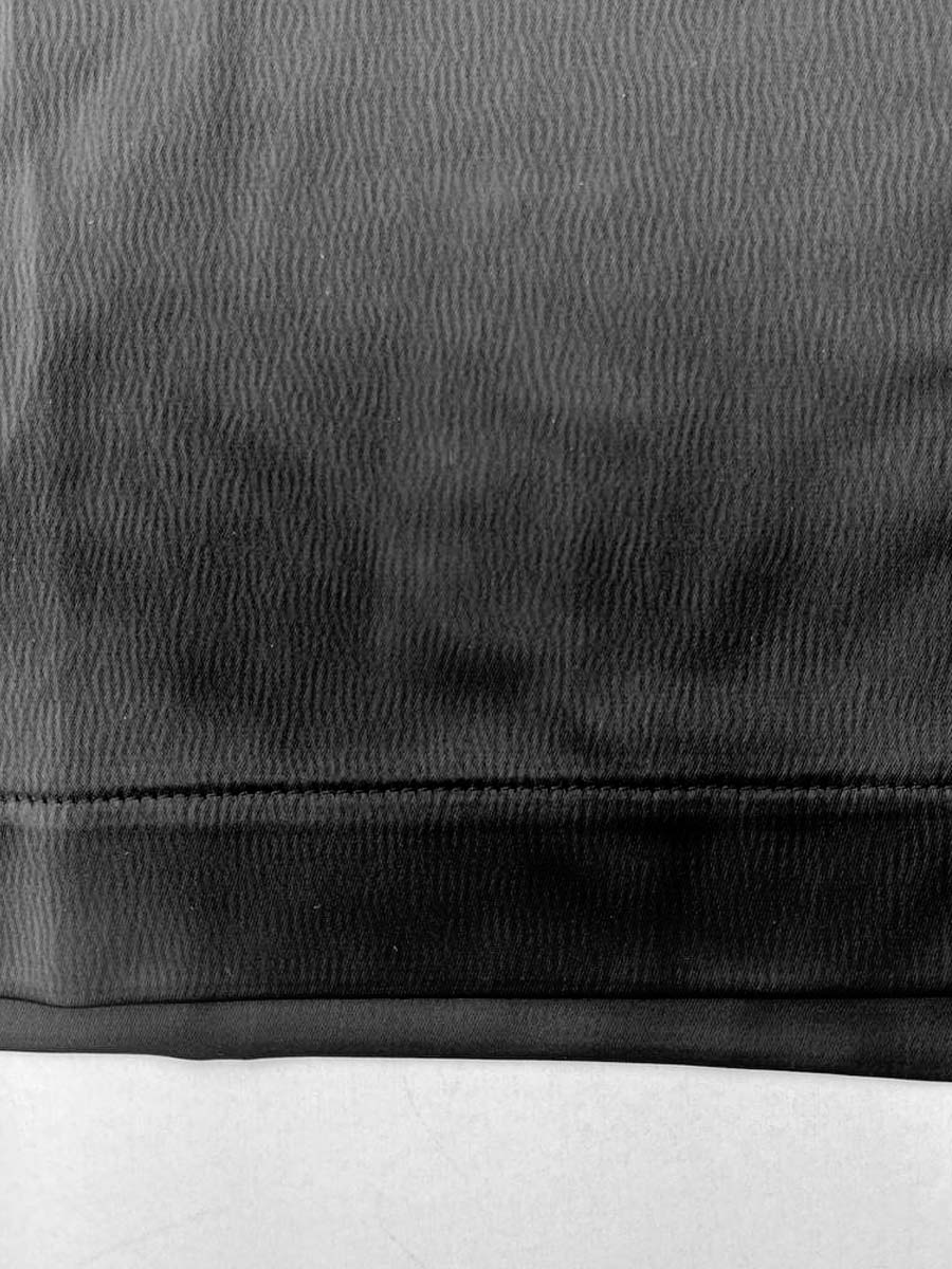 Сукня міні шовкова чорного кольору зі шлейфом та стразами 4