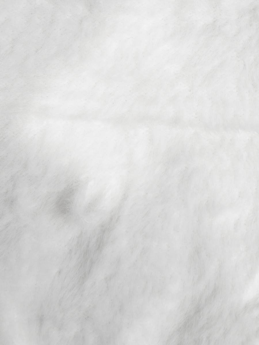 Светр-поло пухнастий білого кольору 3