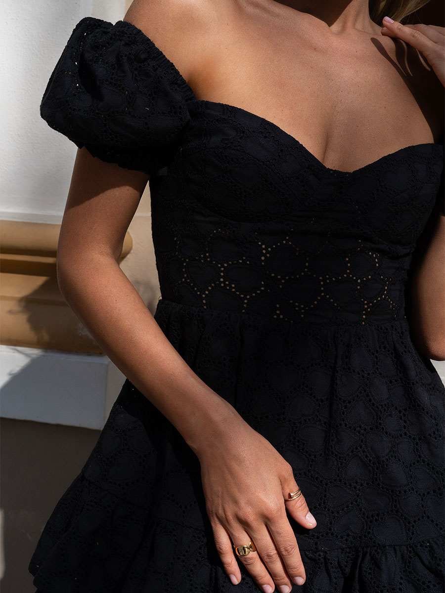 Сукня міні чорного кольору з прошви Hearts 7