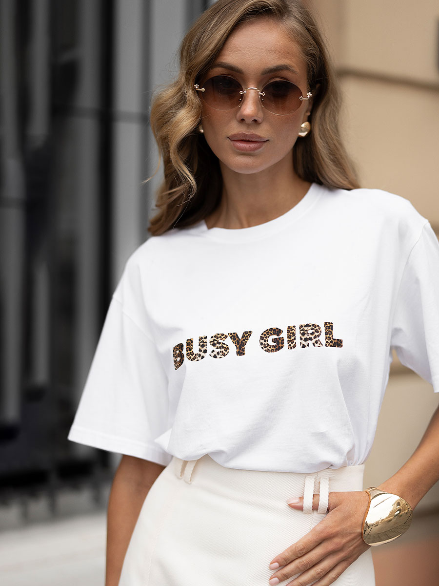 Футболка oversize білого кольору принт коричневий леопард BUSY GIRL 4