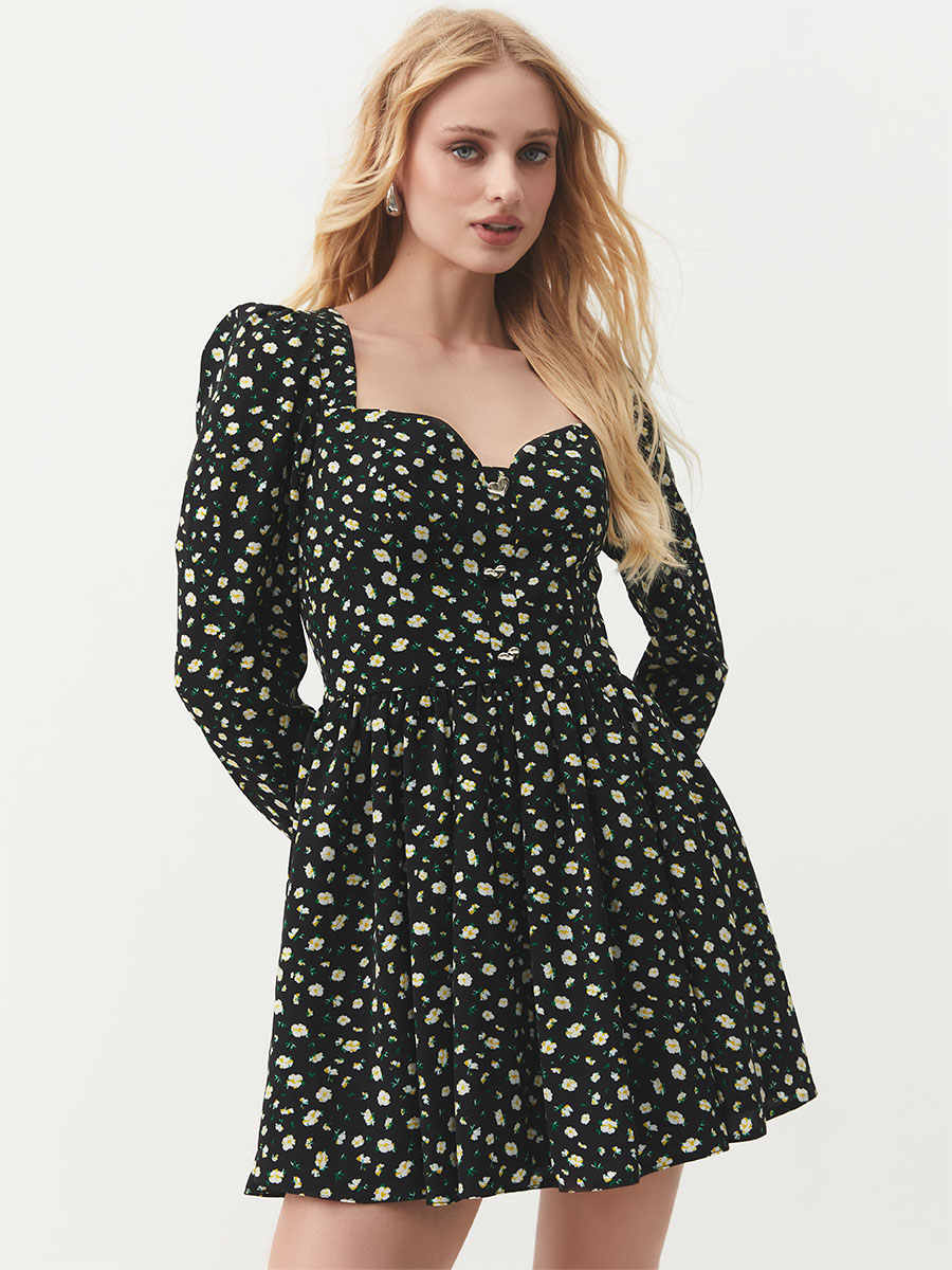 Сукня міні чорного кольору з декоративними ґудзиками 1