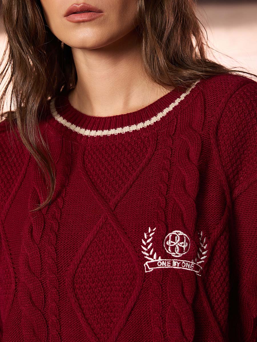 Светр бордового кольору ромби та коси 1