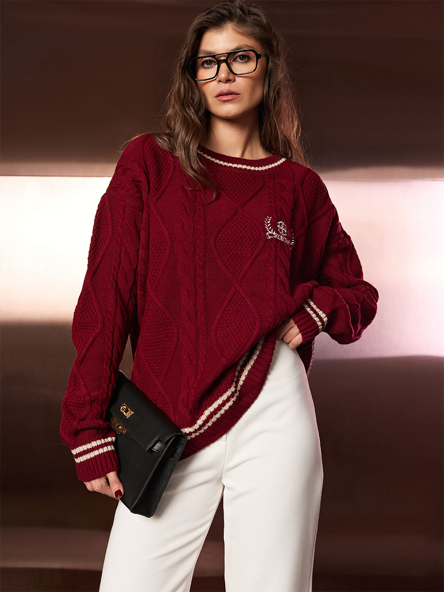 Светр бордового кольору ромби та коси 1