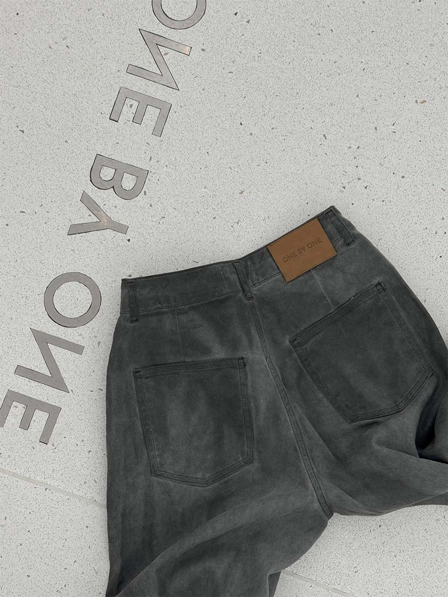 Джинси палаццо сірого кольору з вивареним ефектом 1