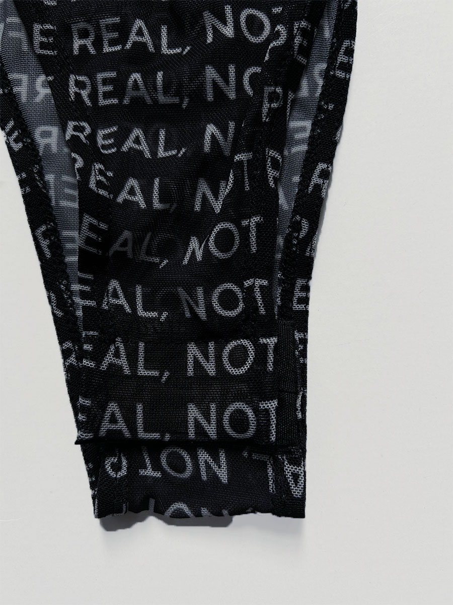 Боді чорний з білим принтом be real not perfect 1