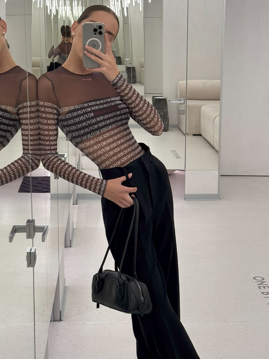 Боді коричневого кольору з сітки NO FUN NO RISK 1