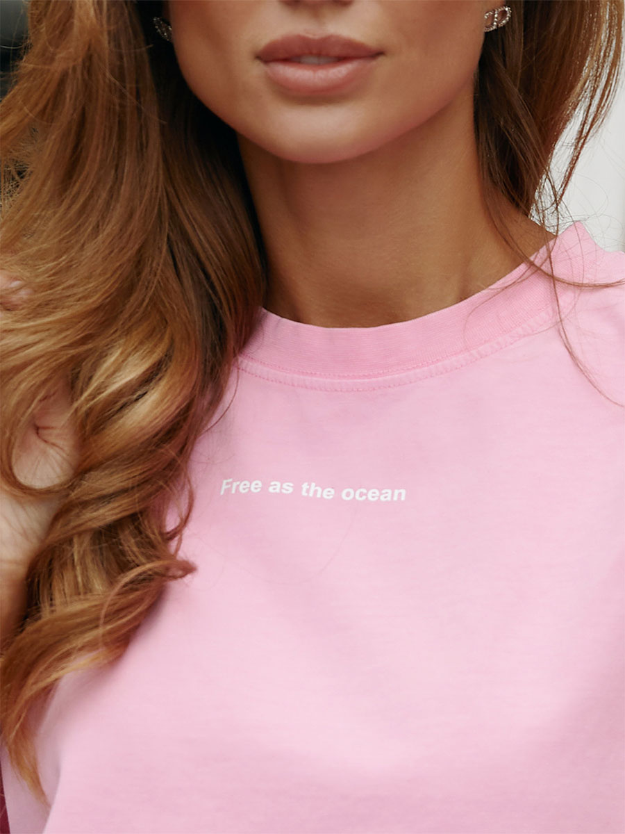 Футболка оверсайз рожевого кольору принт Free as the ocean 2 Футболка оверсайз рожевого кольору принт Free as the ocean 2