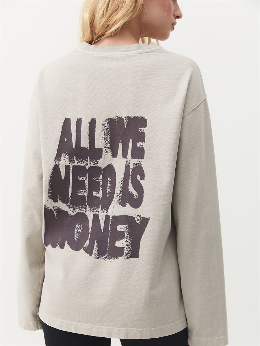 Лонгслив оверсайз светло-серого цвета ALL WE NEED IS MONEY 1