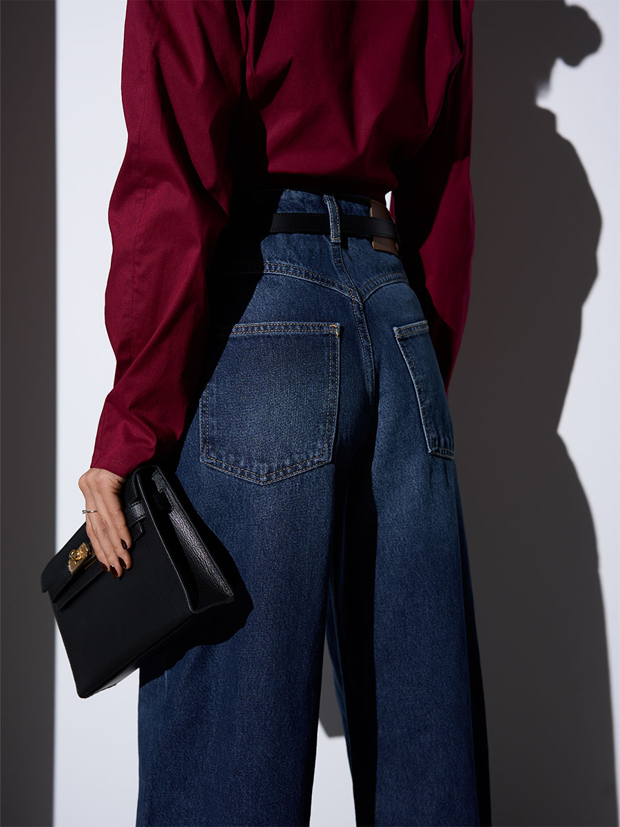 Джинси-банани темно-синього кольору з кокеткою ззаду 1