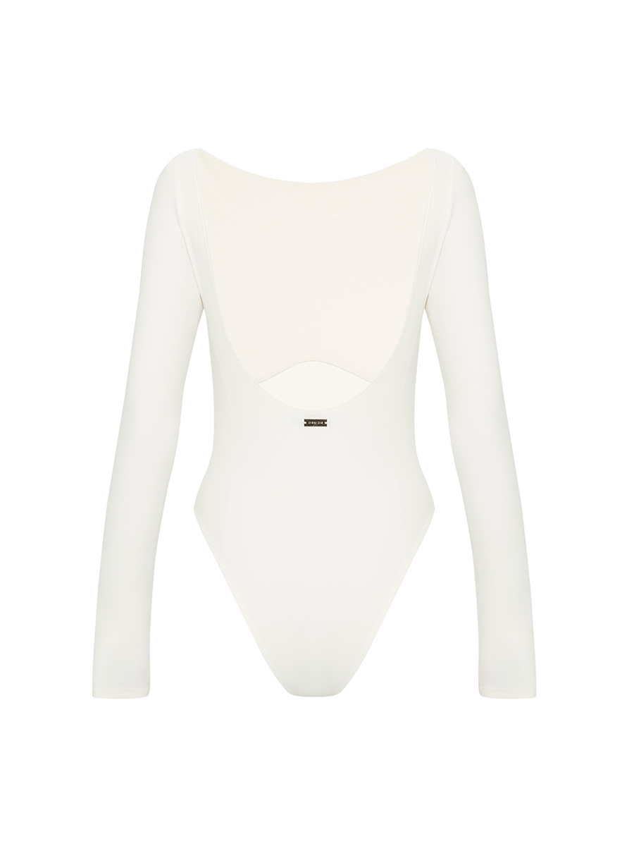 Боді білого кольору з глибоким вирізом 1