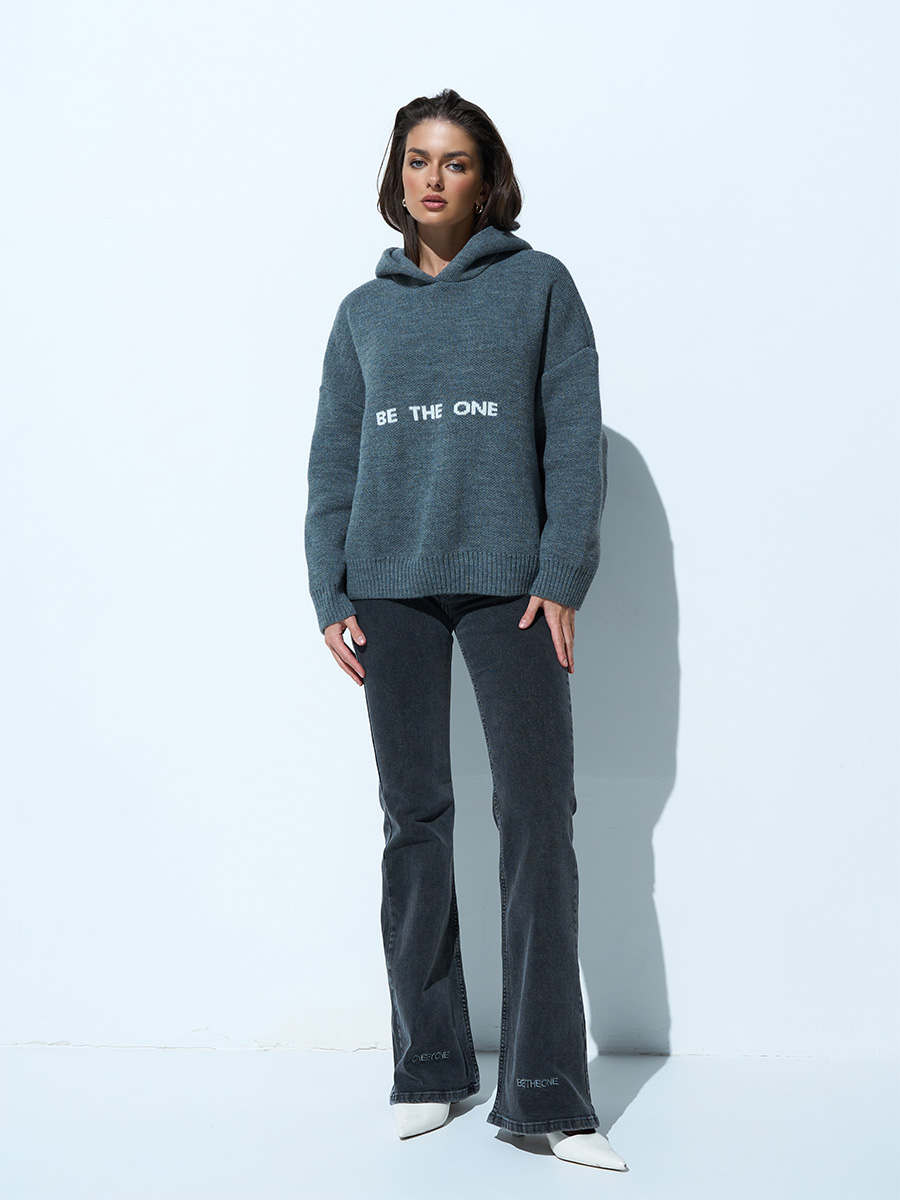 Светр сірого кольору з каптуром напис BE THE ONE 2