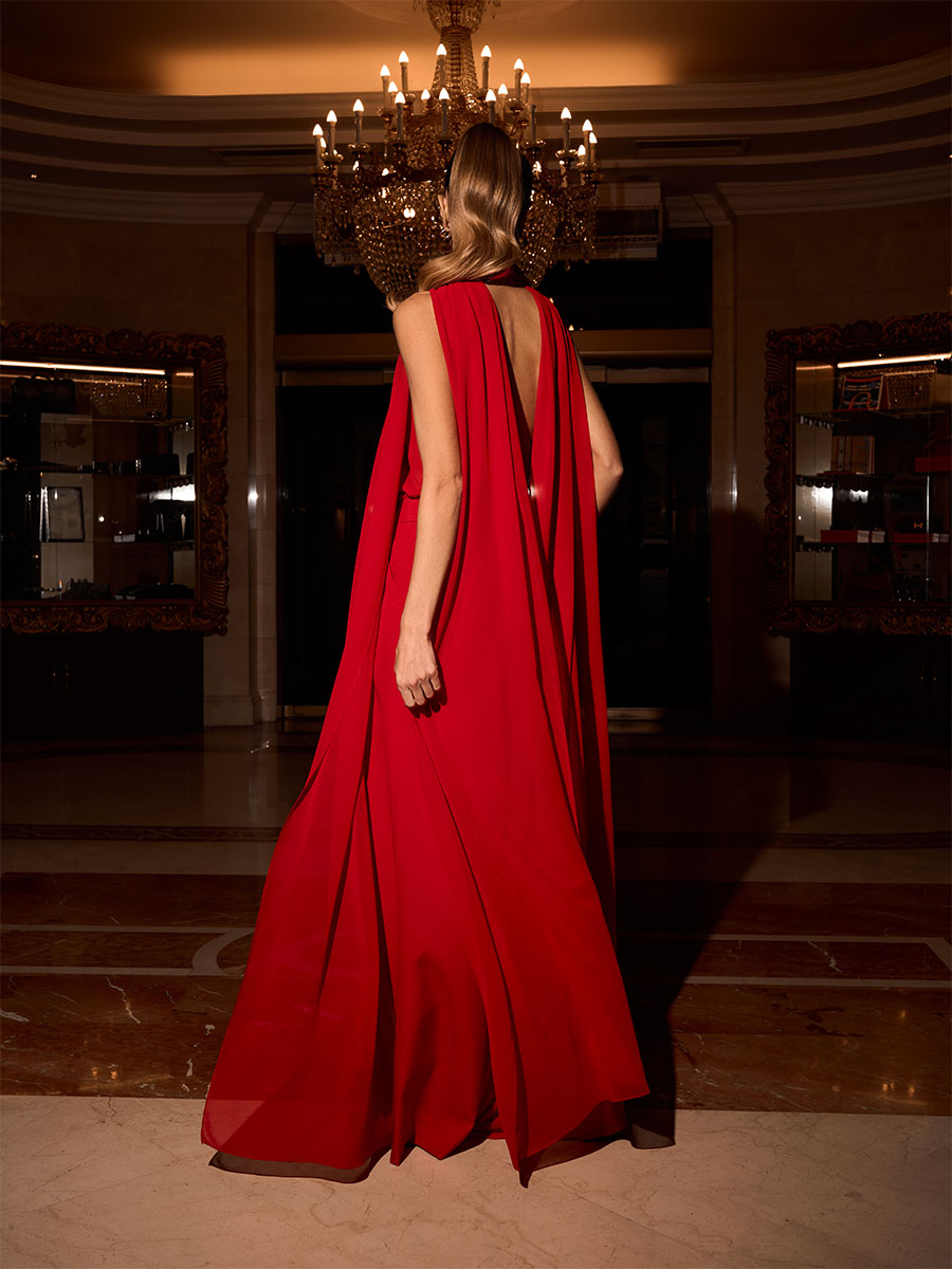 Топ червоного кольору з відкритою спиною у комплекті з палантинами 1