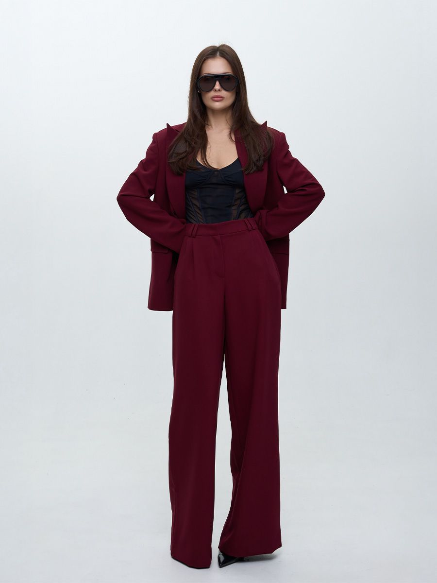 Штани широкого крою бордового кольору 1