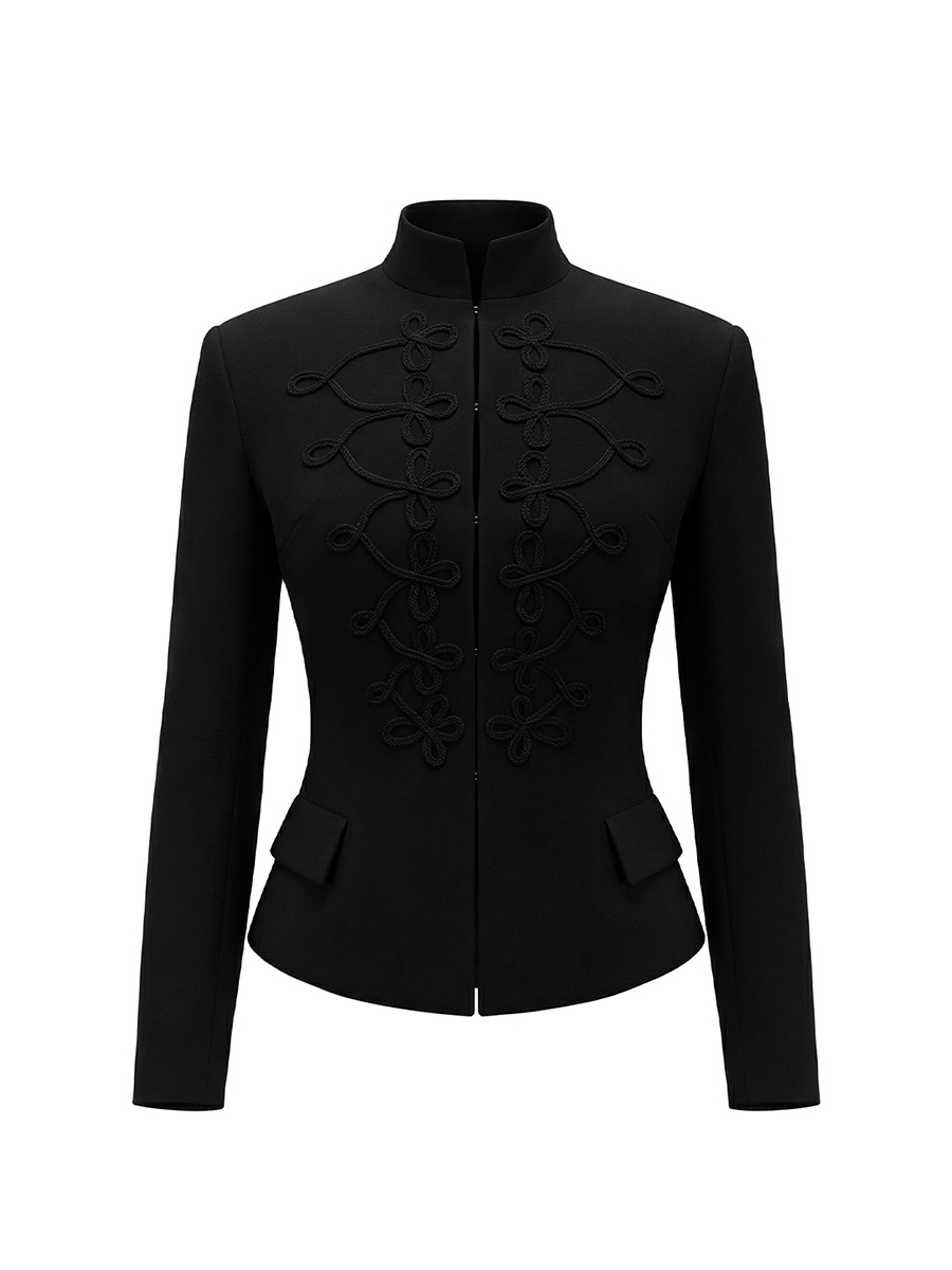 Жакет чорного кольору зі скісним низом та візерунком 6