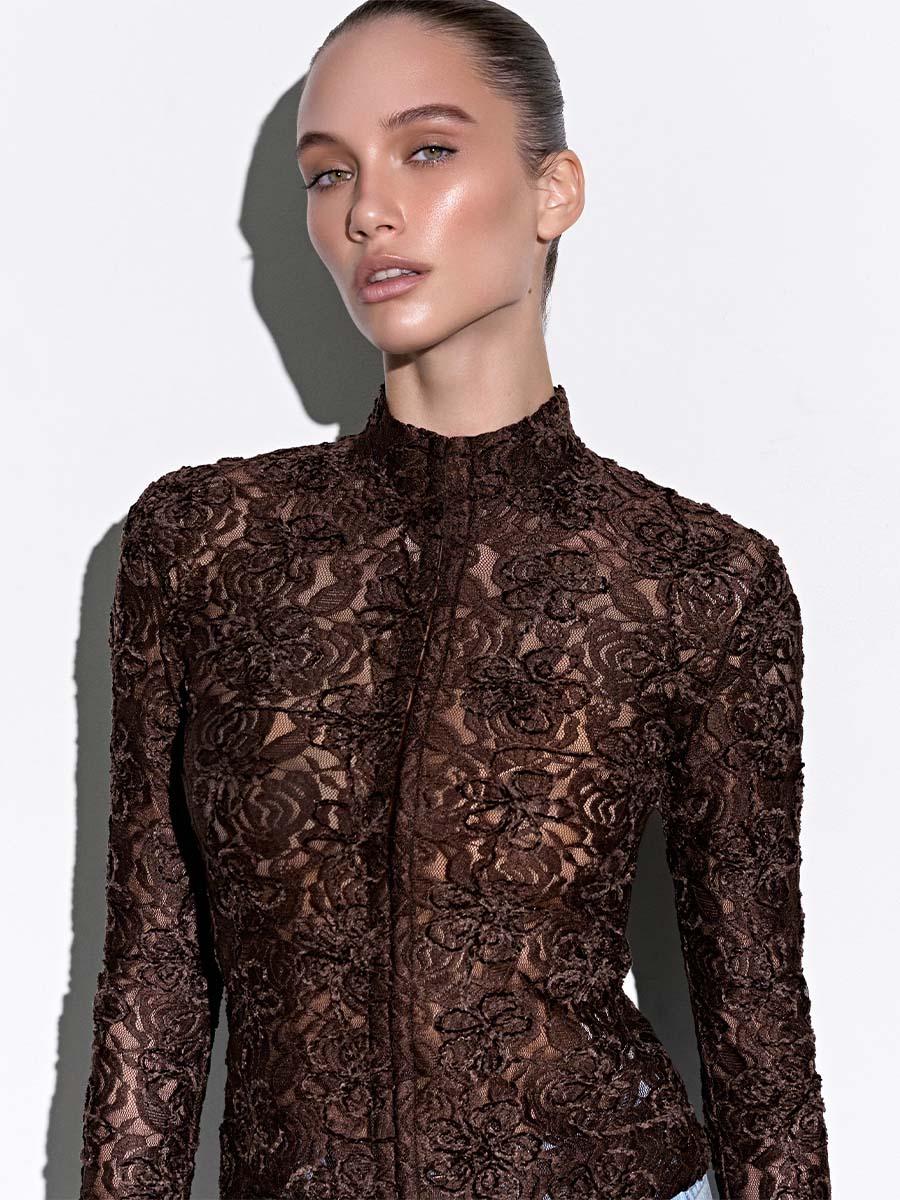 Лонгслів коричневого кольору із застібками гачки 1