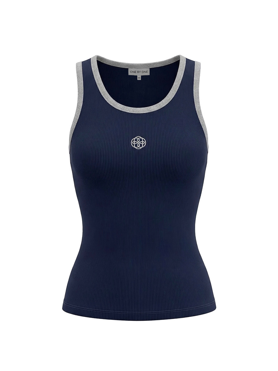 Майка синього кольору з сірим кантом і вишивкою 1