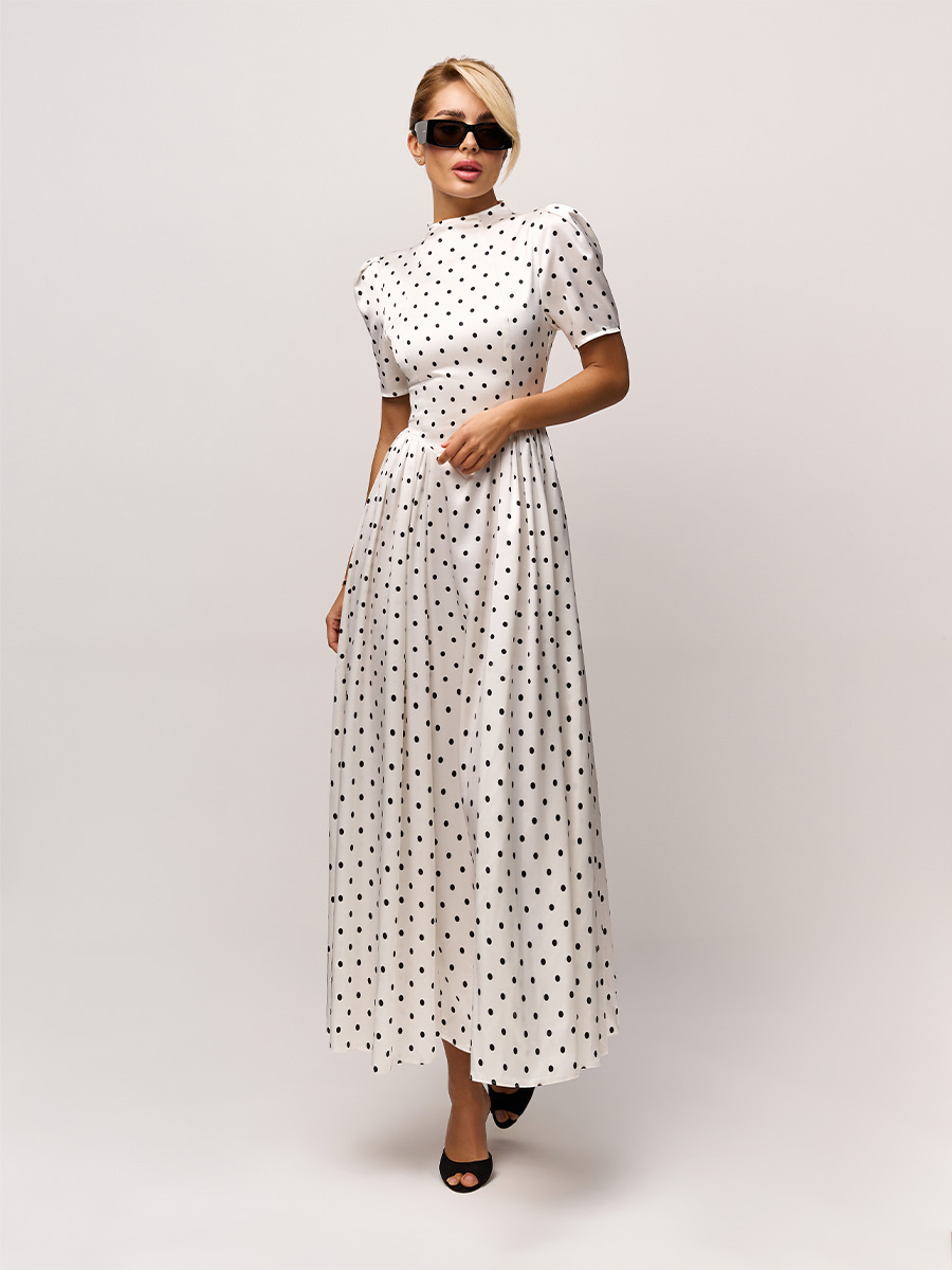 Сукня міді молочного кольору атласна в горох 1