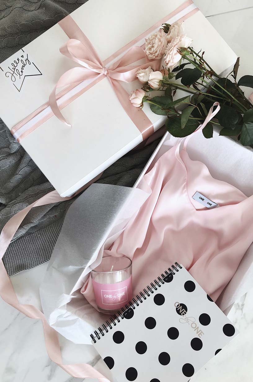 Gift box розовый 1